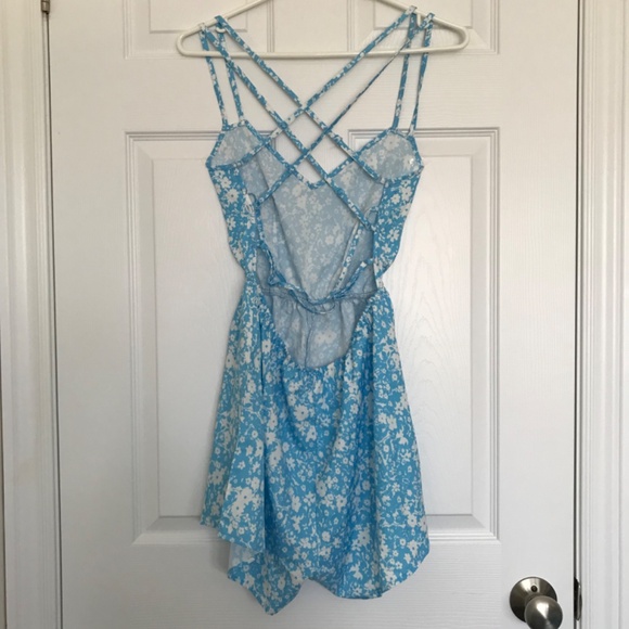 SHEIN Strappy Open Back Floral Romper XS Blue White Sweetheart Neckline - Picture 11 of 16